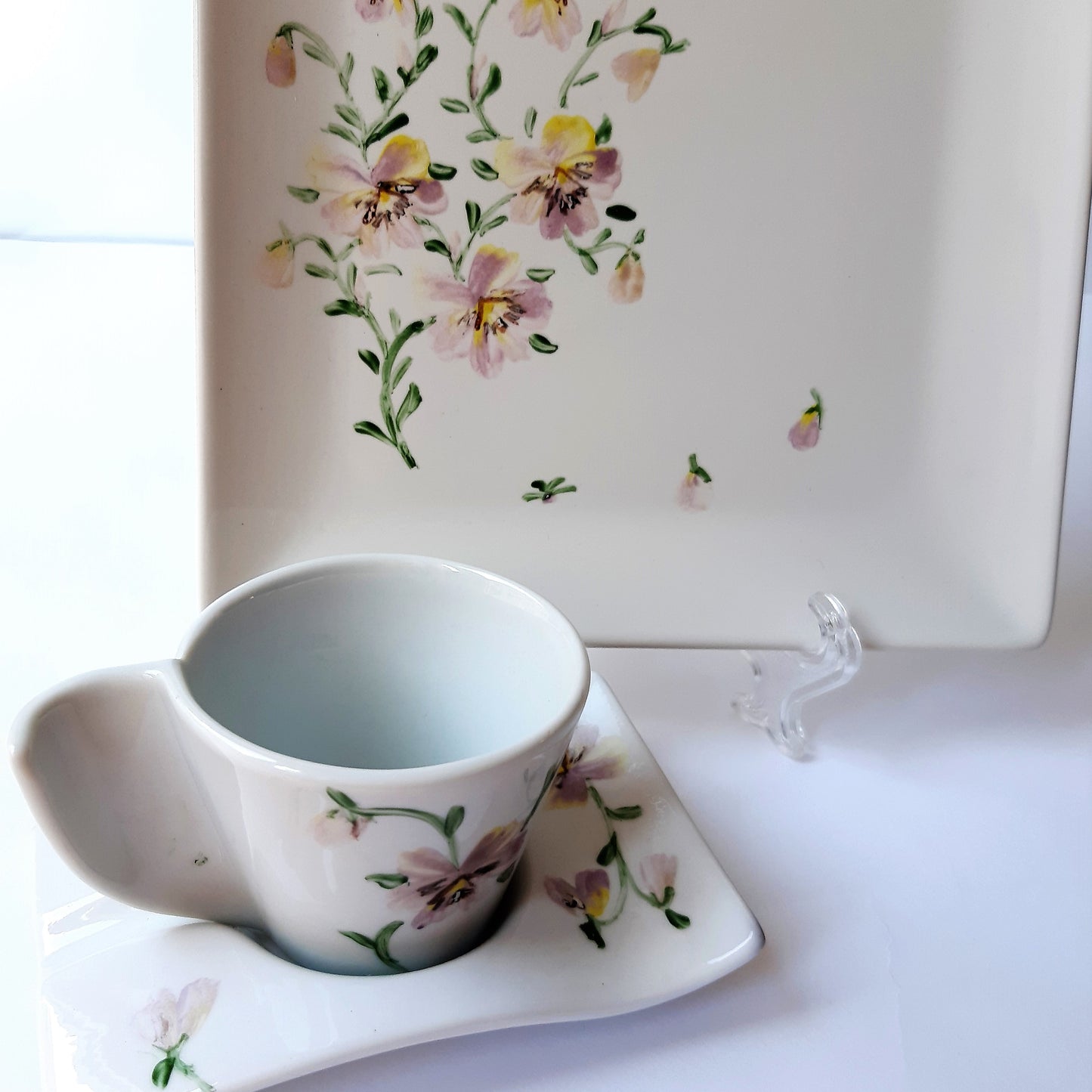 Juego de café 12 pcs porcelana pintada a mano pensamientos floral artesanal.