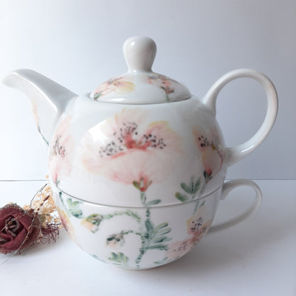 Juego de te o café unipersonal porcelana pintada a mano amapolas artesanía floral único.