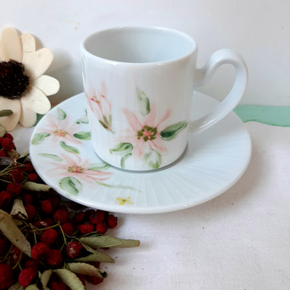 Juego de café de 6 servicios porcelana pintada a mano poinsettia o flor pascua navidad.