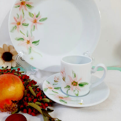 Juego de café de 6 servicios porcelana pintada a mano poinsettia o flor pascua navidad.