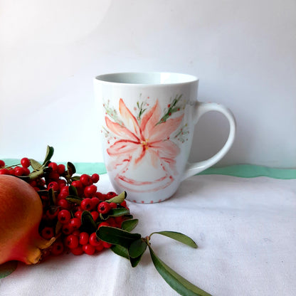 Taza esmaltada de porcelana, pintado a mano, poinsetia, único, artesanal, no calcomania .