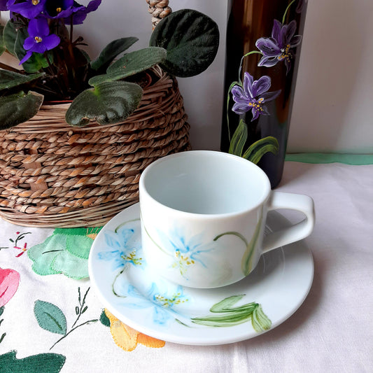 Juego de café porcelana pintada a mano orquídeas azul cielo artesanal unico.